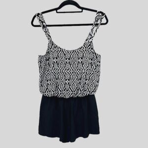 Paradise Swimdress Size 14 Bay Black & White